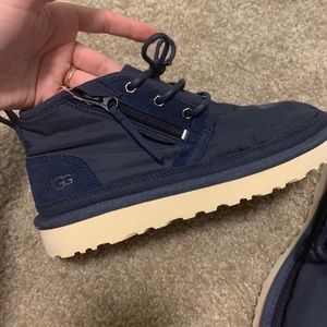 UGG Neumel MLT Zip Boot
